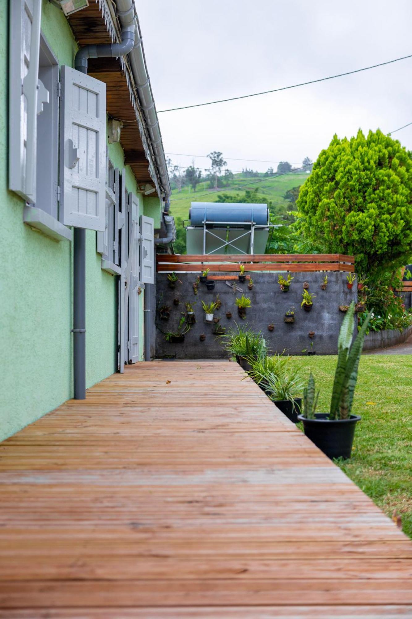 Le Muguet Sauvage Vila Le Tampon Exterior foto